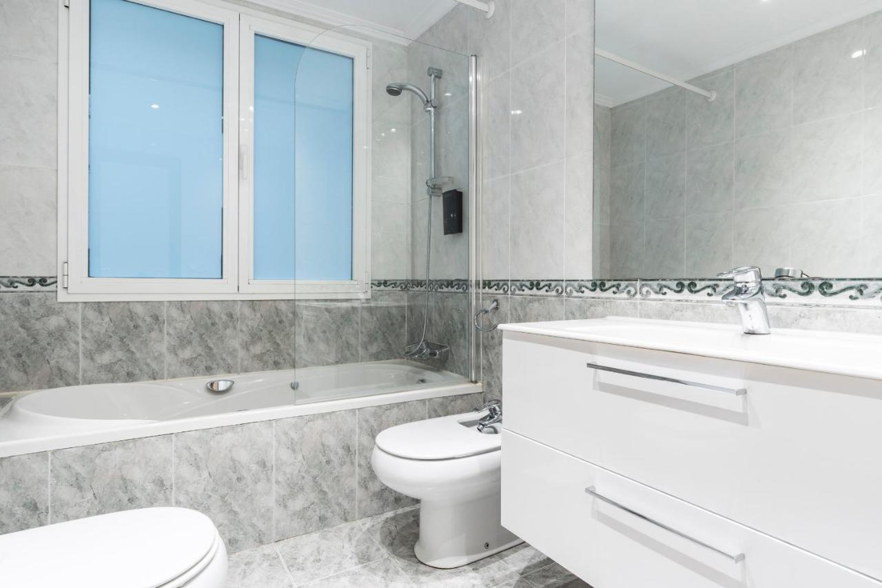 Beach And Chill Apartment By Cisan Rentals San Sebastián Eksteriør bilde